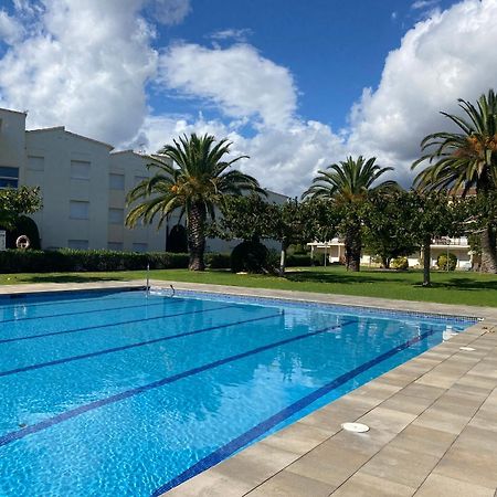 カレリャ・デ・パラフルジェリApartament Amb Piscina I Aparcament - Baixos Amb Jardinetアパートメント エクステリア 写真