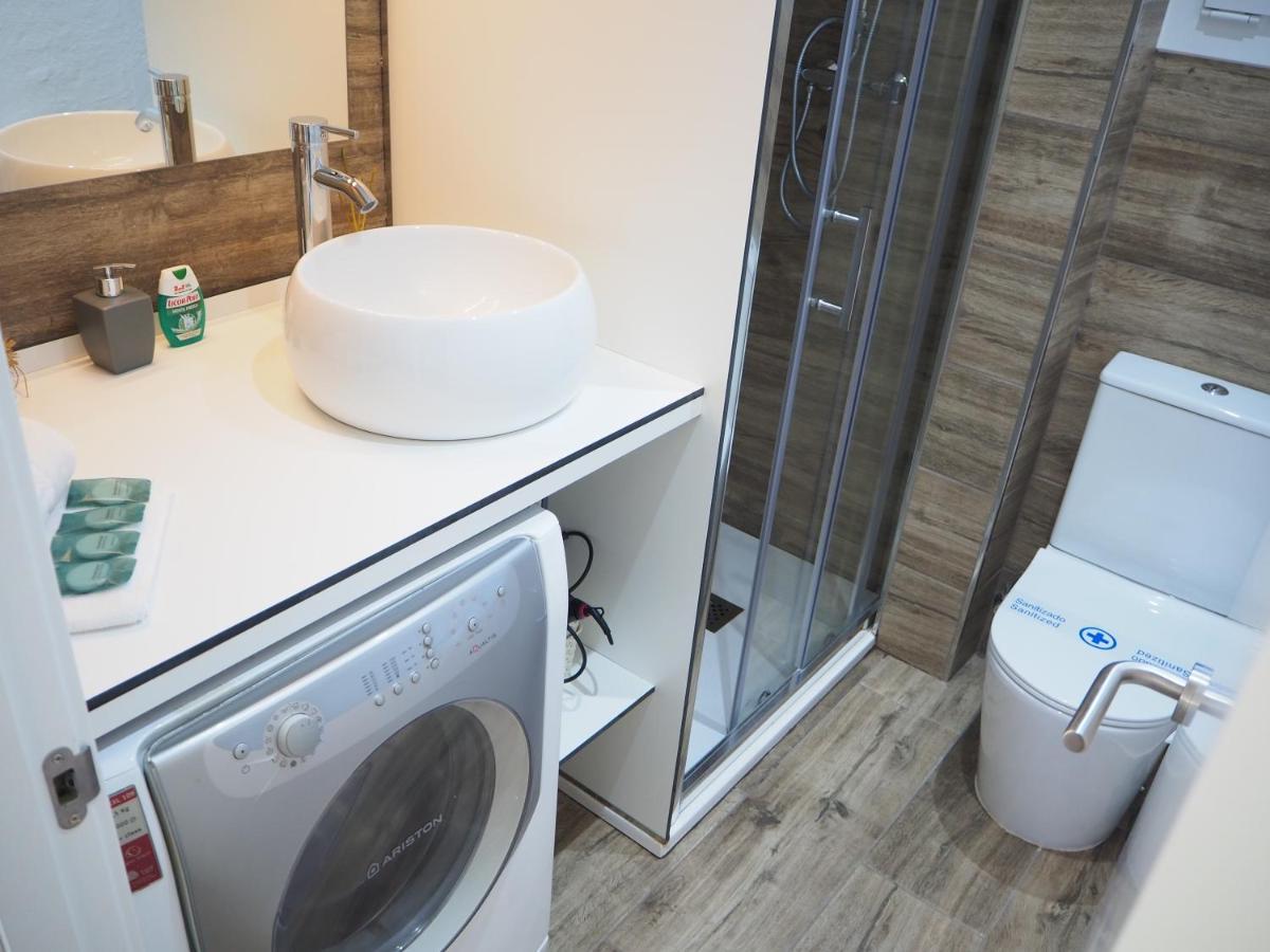 Apartament Amb Piscina I Aparcament - Baixos Amb Jardinet カレリャ・デ・パラフルジェリ エクステリア 写真